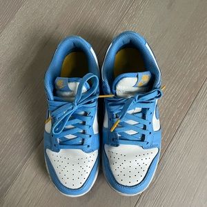 Authentic Nike low dunk